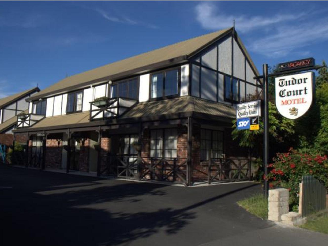 Tudor Court Motel Christchurch Exterior photo